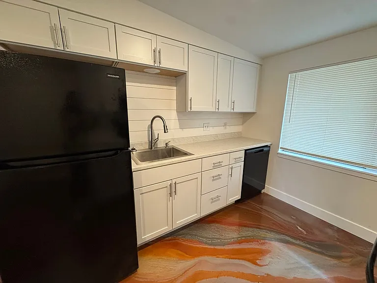 Library Place Apartments — Photo 102