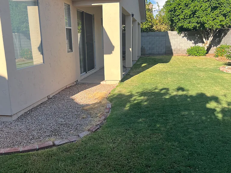 1383 W Spruce Dr — Photo 6