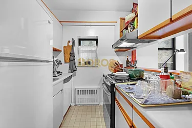 Rented by City Connections Realty