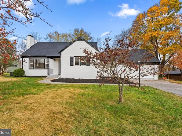 23401 Woodfield Rd, Gaithersburg, MD 20882