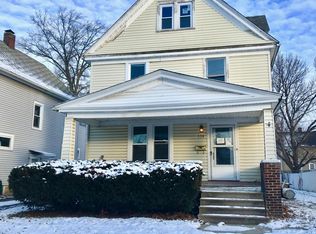 338 Oxford Ave, Elyria, OH