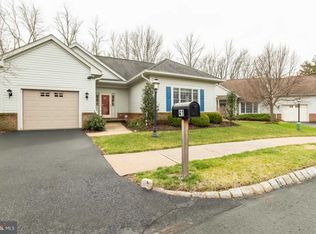 41 Hedge Row Rd, Princeton, NJ 08540