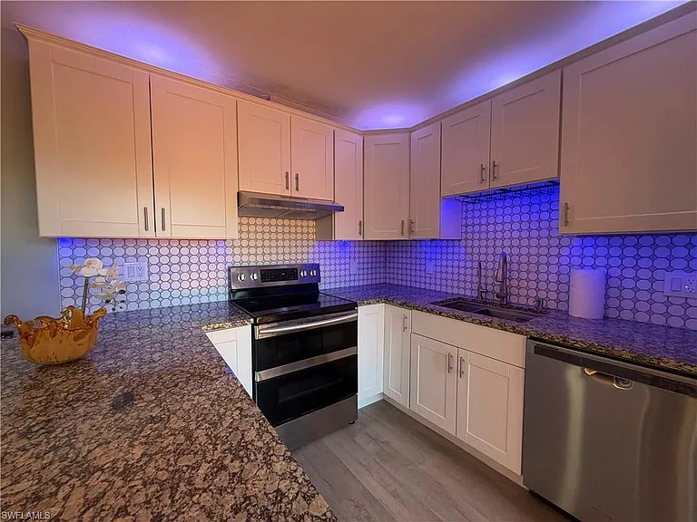 5556 Malt Dr #3 — Photo 14