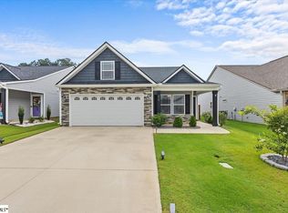 810 Highland View Rd, Boiling Springs, SC 29316