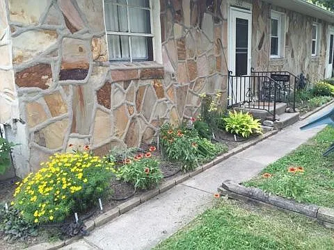 1 bed, 333 sqft, $770 — Photo 1