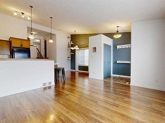 4th image of 66 Haru Moriyama Rd N