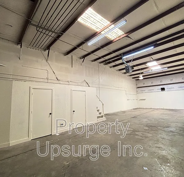 6200 Stainless Way #19 — Photo 3