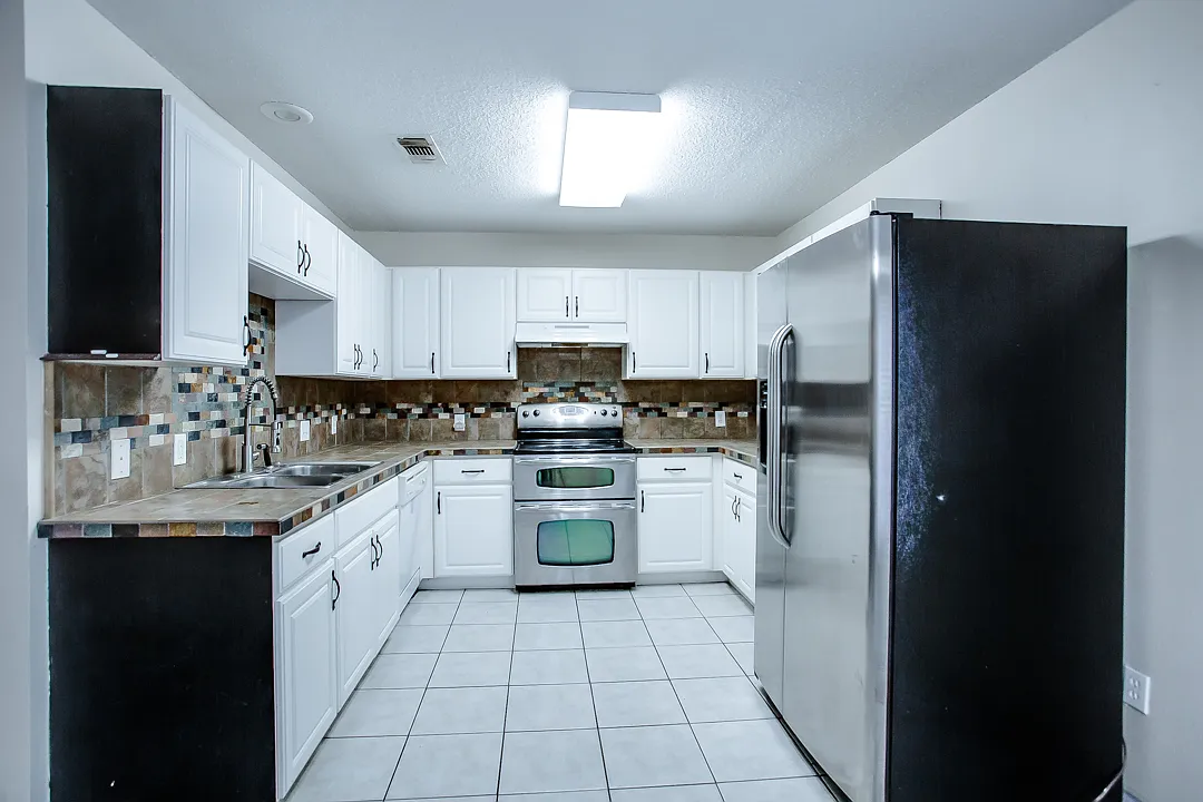 2 bed, 1179 sqft, $1,150 — Photo 2