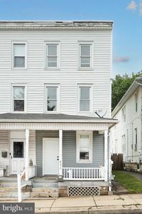 231 W High St, Red Lion, PA, 17356