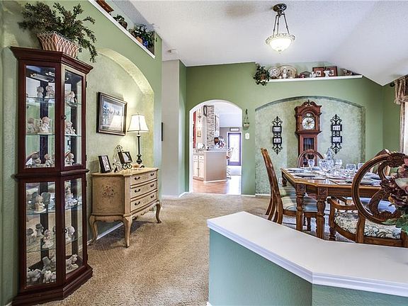 4th image of 5521 Murton Pl