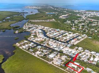857 Cardinal Ln, Key Largo, FL 33037