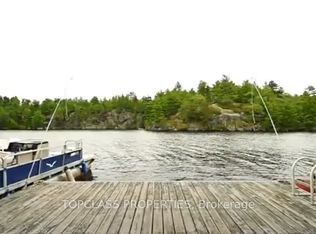 1 Island, Town Of Gravenhurst, ON P1P1E1