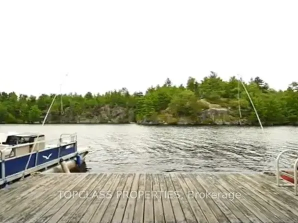 1 Island, Town Of Gravenhurst, ON P1P 1E1