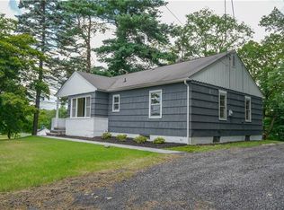 359 Mount Airy Rd, New Windsor, NY 12553