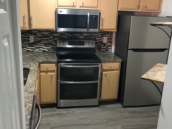 3rd image of 10861 Windsor Walk Dr #7210