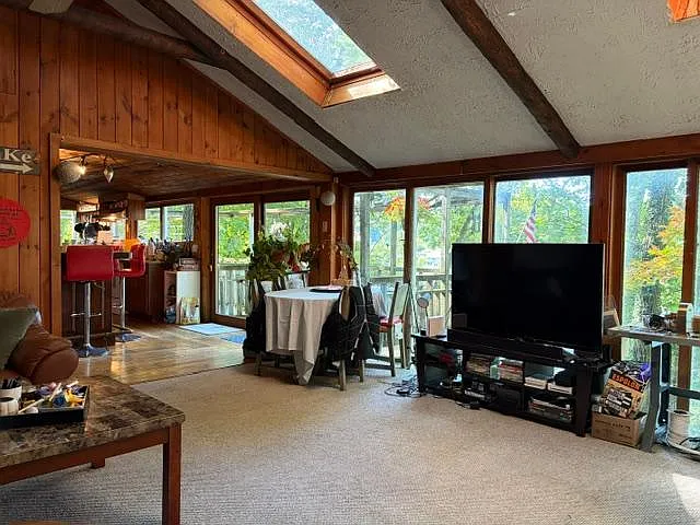 46 Forty Acre Mountain Rd