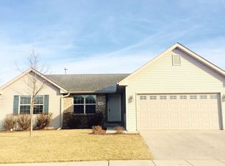 1916 Burnett Dr, Belvidere, IL 61008