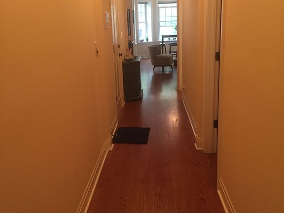 5th image of 4906 N Washtenaw Ave Unit 1B