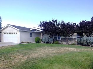 221 S 94th Ave, Yakima, WA