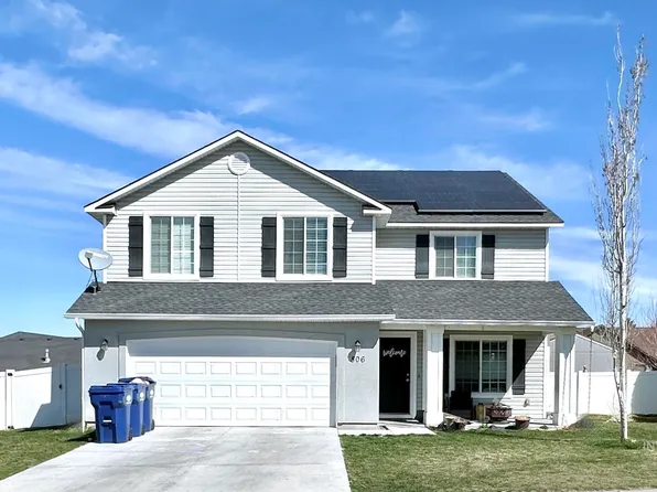 806 Kelli Ln, Filer, ID 83328
