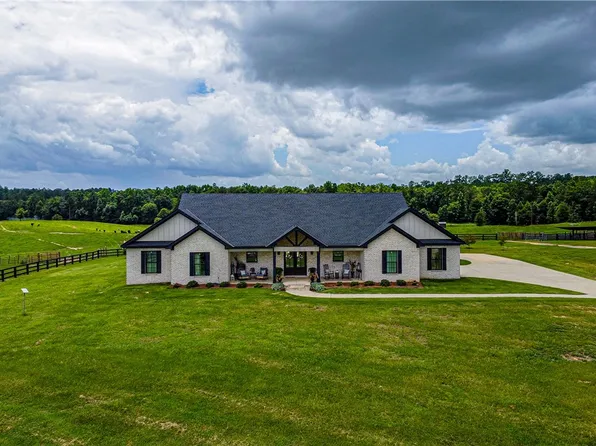2472 Lee Road 340, Salem, AL 36874