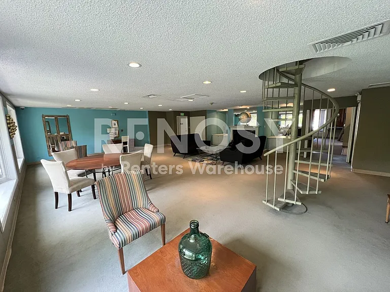 555 E 10th Ave #215 — Photo 30