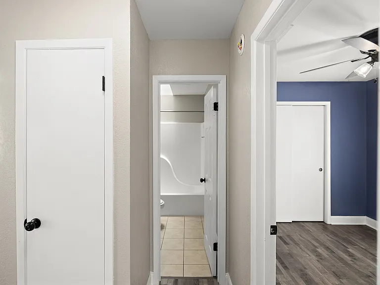 3045 Yorktown Cir — Photo 29