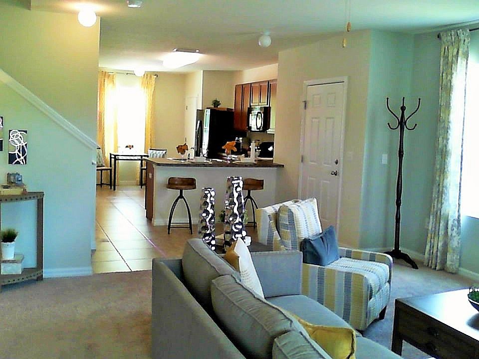 1st image of 12806 Buffalo Run Dr.