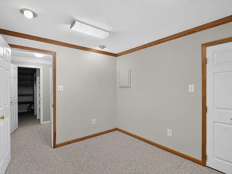39 Thornberry Ln — Photo 13