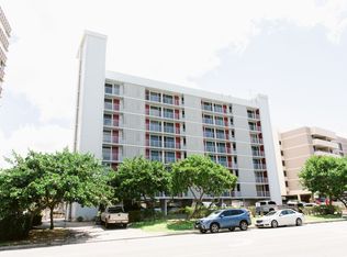 1077 Ala Napunani St APT 505, Honolulu, HI 96818