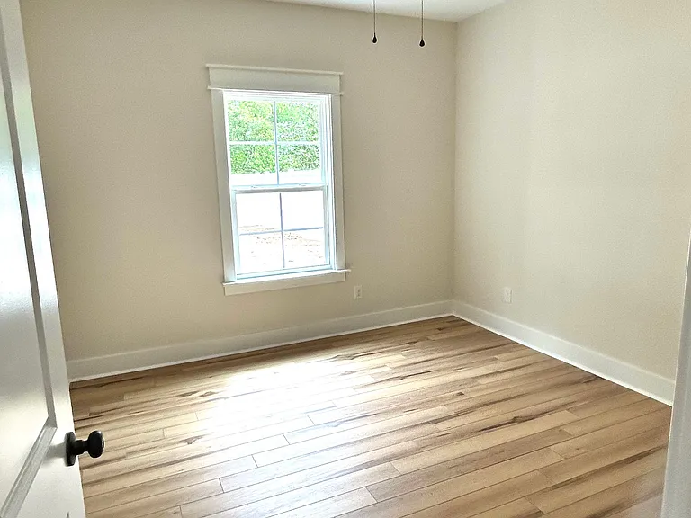 827 Sharpe Dr — Photo 22