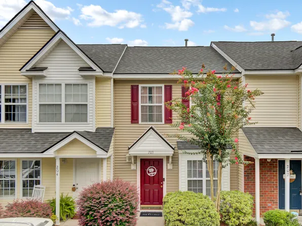 203 Pond Pine Trl, Summerville, SC 29483