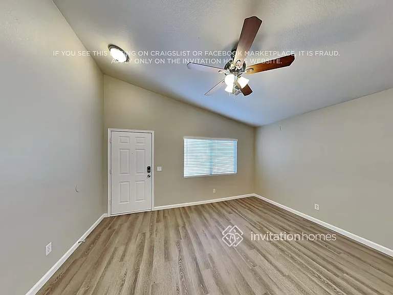519 N Adelle — Photo 4
