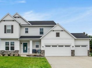 1287 Starlite Dr, Byron Center, MI 49315