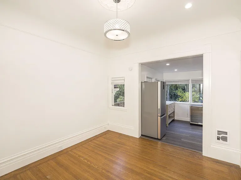 Living/ dining room combo
