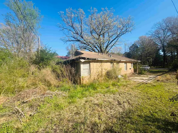 1516 Maul Rd, Camden, AR 71701