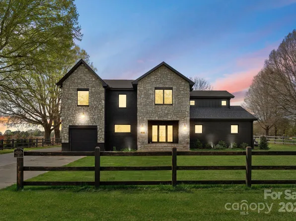 1575 Shinnville Rd, Cleveland, NC 27013