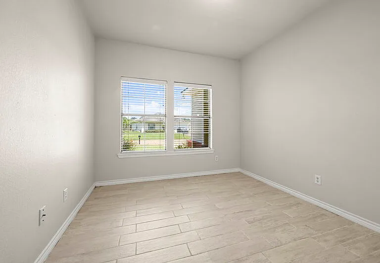 22898 Sabine Dr — Photo 18