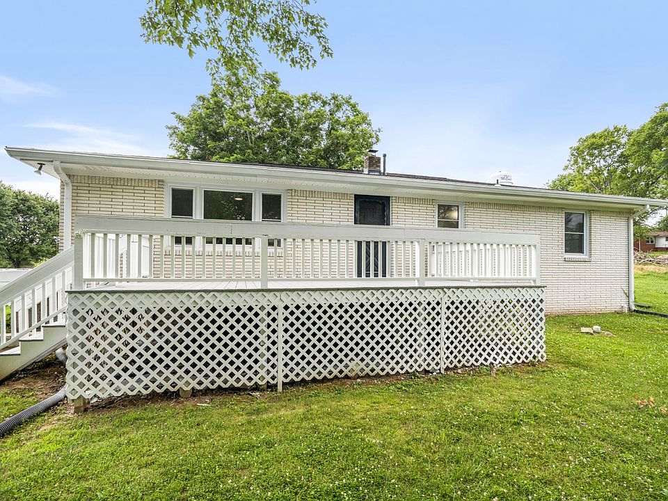 1st image of 131 Bold Springs Rd