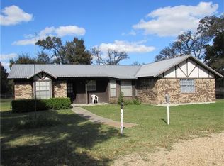 13394 N Fm 487, Buckholts, TX 76518