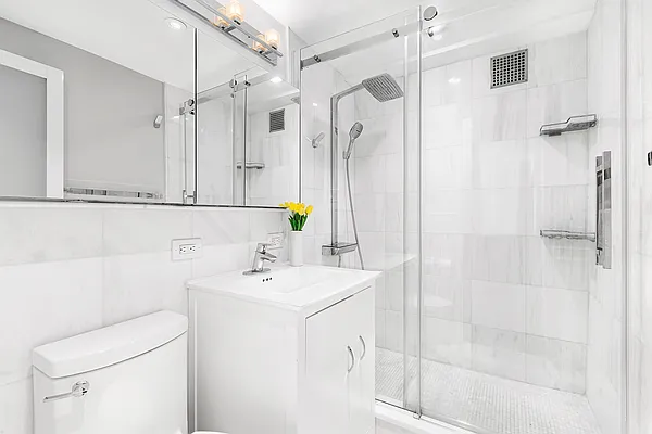 Sold by Compass | media 5