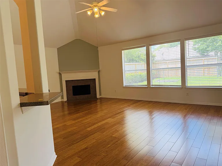 38 N Regan Mead Cir — Photo 11