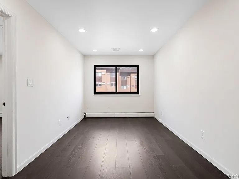 3 Charles Ln #2B — Photo 11