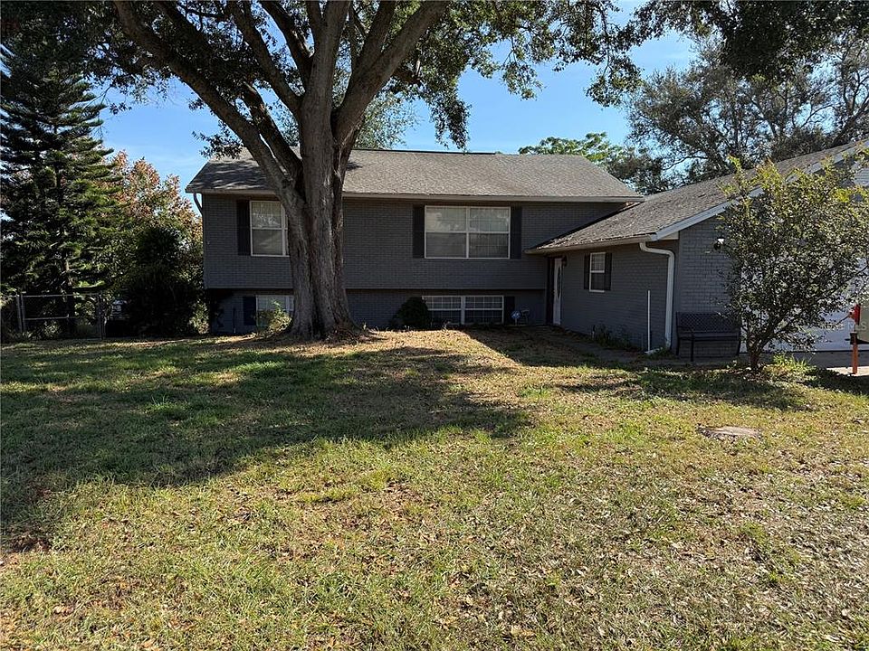 1st image of 2614 CREST DRIVE