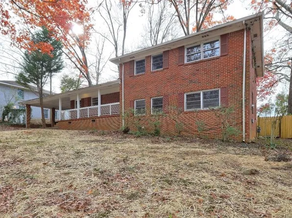 2371 Oakridge Ct, Decatur, GA 30032