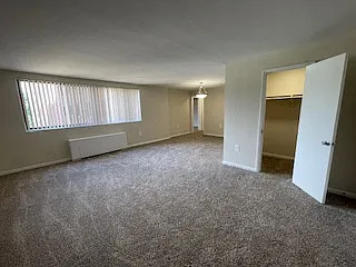 Summit Hills — Photo 58