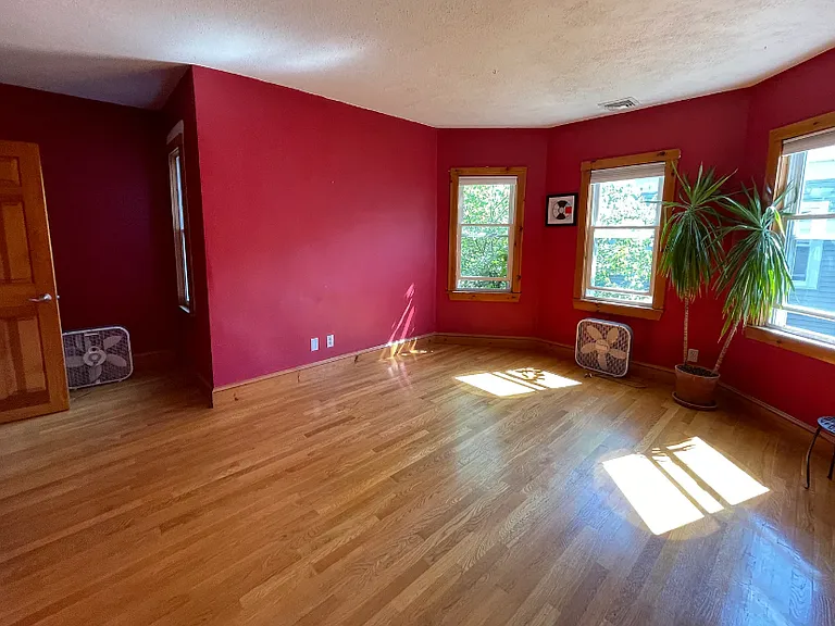 81-A Tremont St #3 — Photo 14
