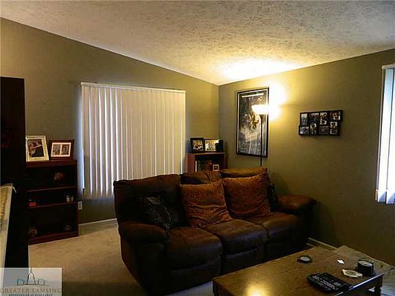 5th image of 6130 E Pollard Ave