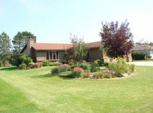 4023 N 50th St, Sheboygan, WI 53083