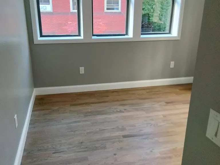 157 Main St #1 — Photo 4